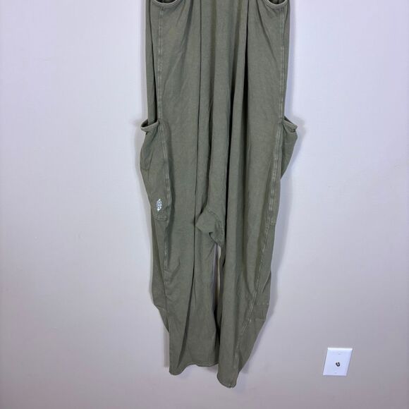 Free People Movement Green Sleeveless Athletic Jumpsuit Size Small - Picture 8 of 9